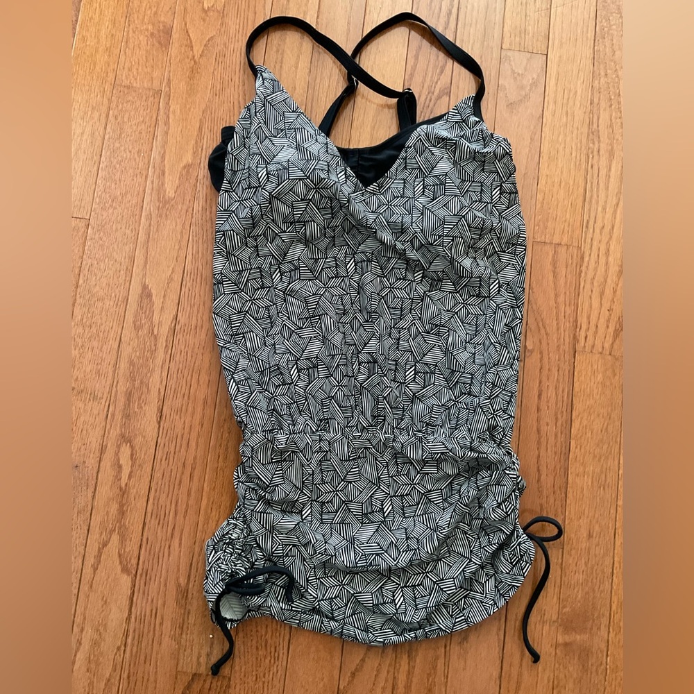 Athleta Laguna Side Scrunch Tankini Top